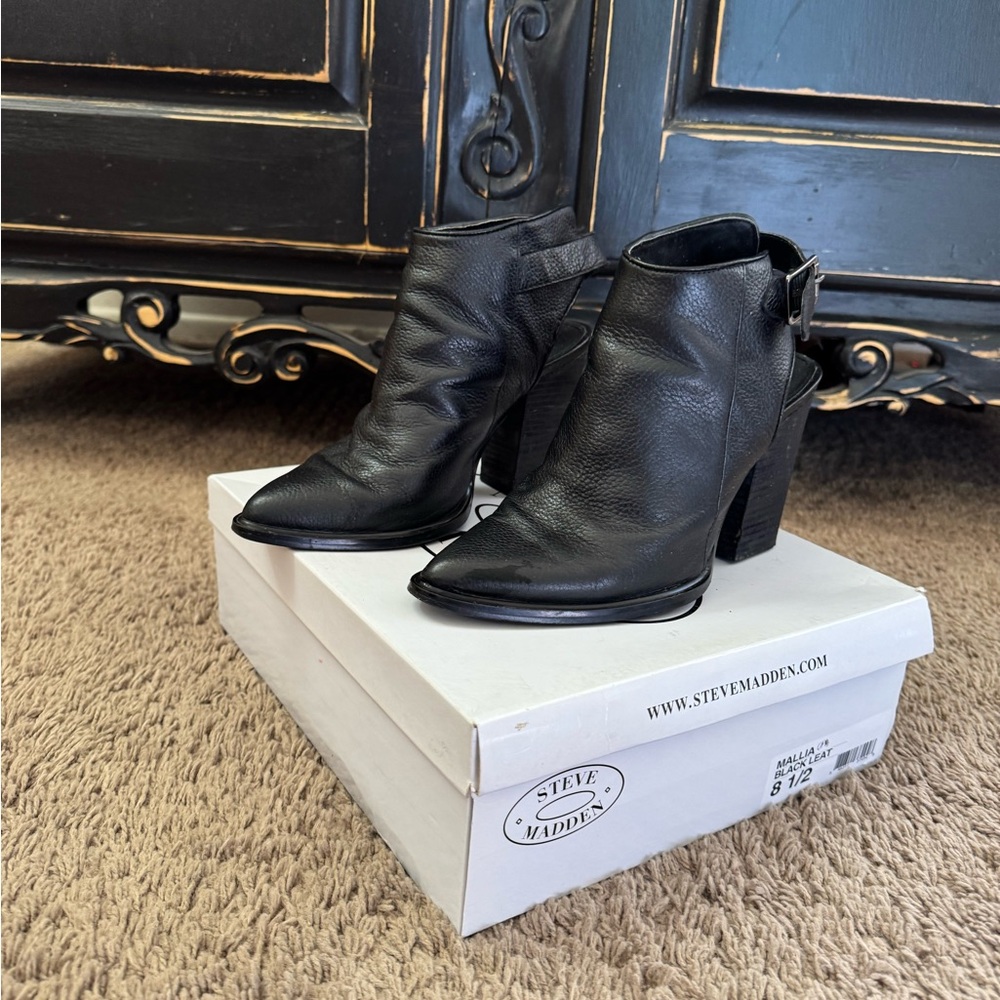 Steve Madden Sleek Black Ankle Booties